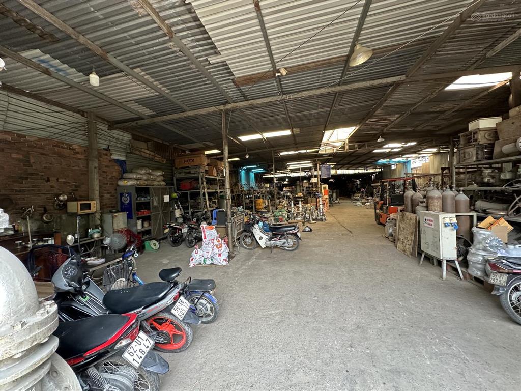 700m2. mặt tiền đường. trung tâm thạnh mỹ lợi. q2. dòng tiền 35tr/ tháng. shr. gấp bán 52tr/m2
