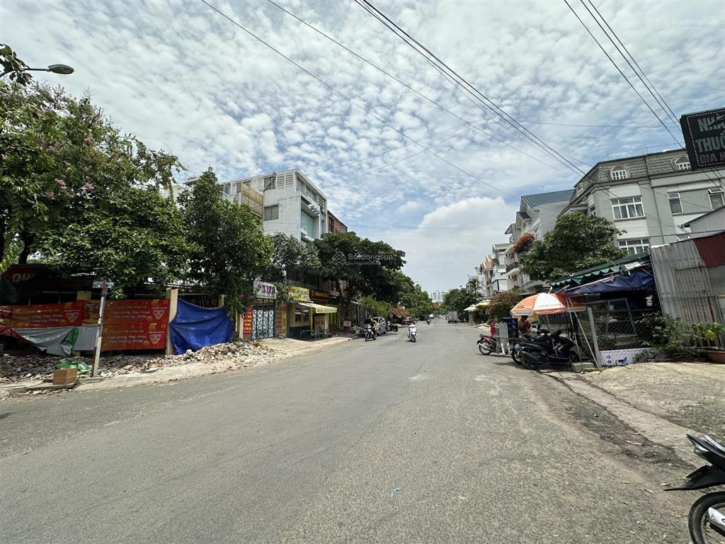 150m2. 5 tầng. căn góc 2 mặt tiền kinh doanh khu bên sông. shr. gấp bán 19 tỷ.
