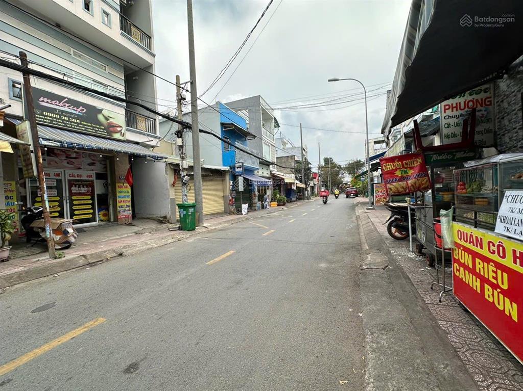 119m2. ngang 8,4*16. mặt tiền kinh doanh. dòng tiền 18tr/tháng. shr. gấp bán 8 tỷ hai