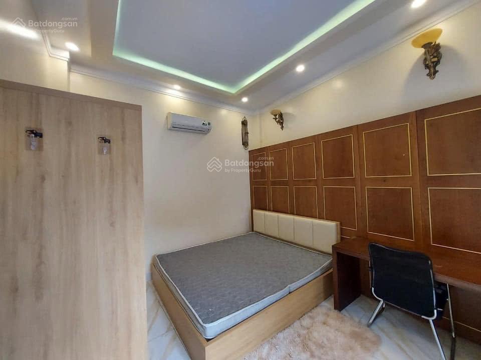 Cho thuê nhà nguyên căn ở mặt đường 84 yên phụ