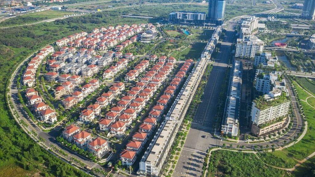 Biệt thự saroma sổ hồng diện tích lớn có hồ bơi riêng  2 mặt tiền siêu vip