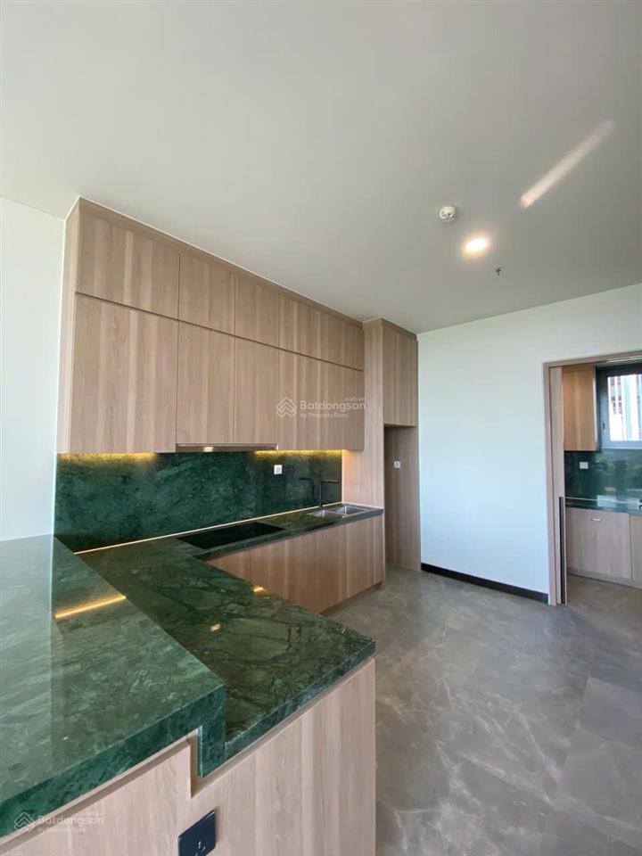 Cho thuê duplex 3pn tòa cove empire city