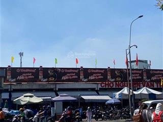 Nhà mặt tiền lê văn sỹ  sau chợ nguyễn văn trỗi  dòng tiền ổn định ~240t.r/năm  sổ hồng riêng