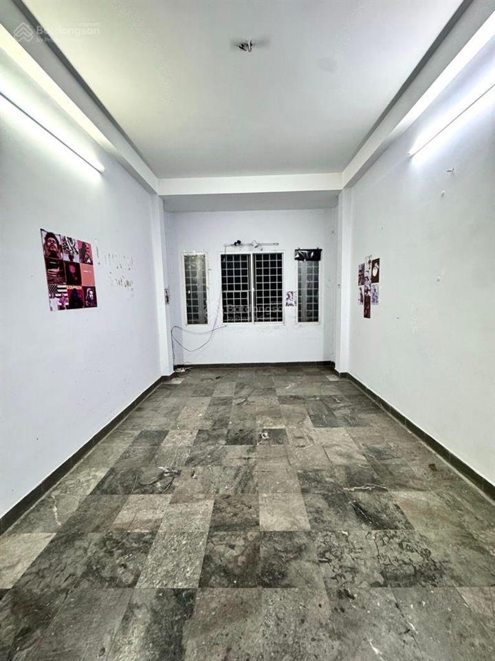 Mặt tiền kinh doanh nguyễn phi khanh  gần cầu hoàng hoa thám  sổ riêng đang cho thuê ~400t.r/năm