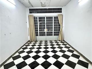 Mặt tiền kinh doanh nguyễn phi khanh  gần cầu hoàng hoa thám  sổ riêng đang cho thuê ~400t.r/năm