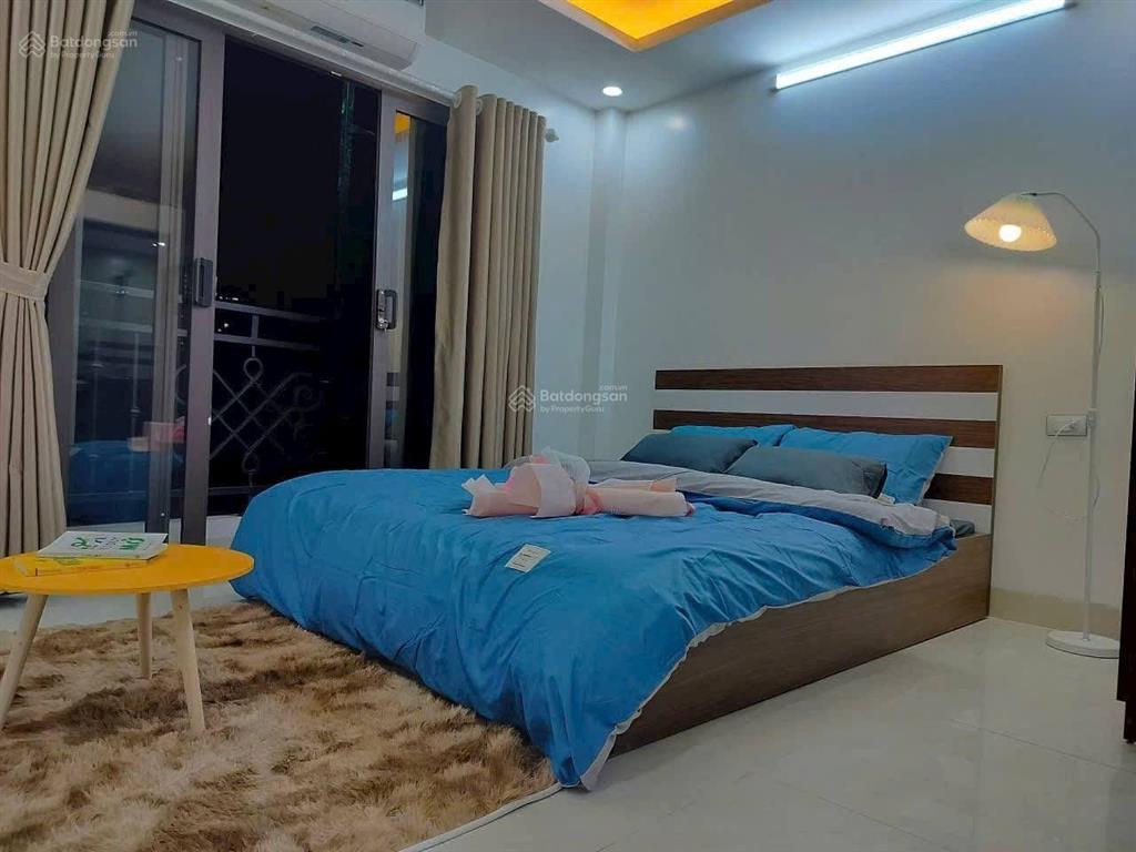 Bán nhà dòng tiền  thang máy  full nội thất  dt 100tr/tháng