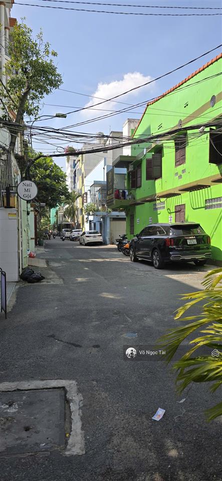 Nhà khu vip đào duy anh, 115m2, ngang khủng 7.4m, hẻm xe hơi 8m thông, sổ vuông a4. nhỉnh 20.x tỷ