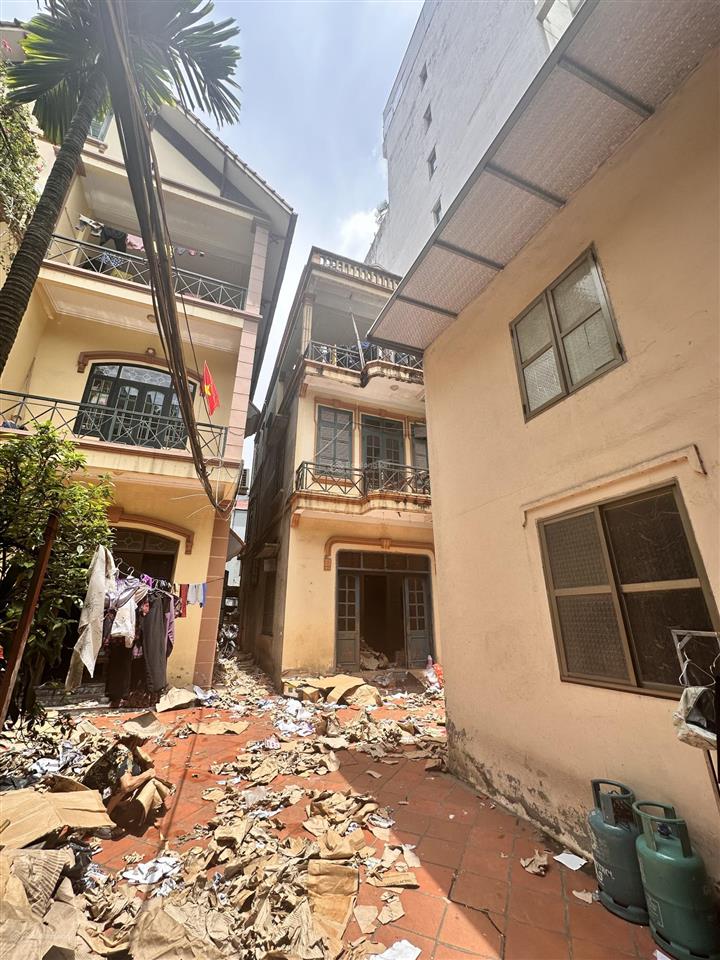10m ra mặt phố 2 ô tô  xây căn hộ apartment cho thuê đỉnh  ô tô vào nhà