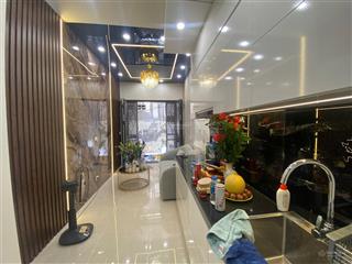 Nhà mới đẹp  lô góc thoáng sáng  gần hồ tây  5 tầng đủ công năng  7.7 tỷ