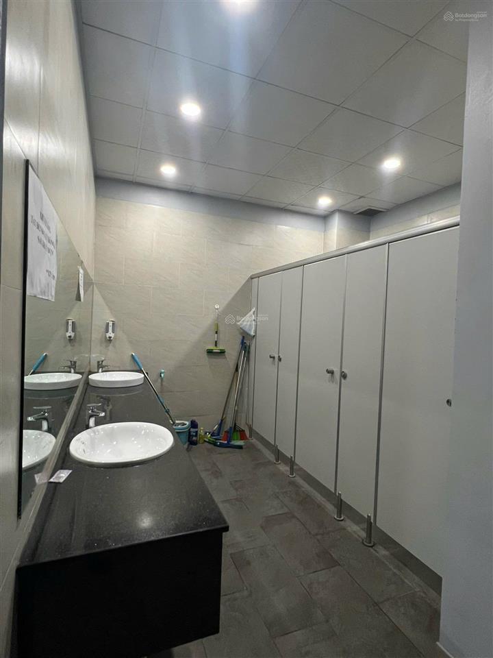 Cho thuê mặt bằng làm vp đại diện, tòa nhà lớn chuyên nghiệp, tốt, đủ tiện ích quanh tòa nhà