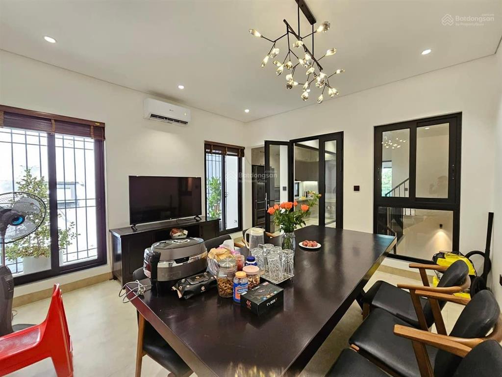 Bán nhà lk việt kiều châu âu,mỗ lao,phân lô,ôtô,kinh doanh,80m2 giá chỉ 23.5tỷ,chủ cần tiền bán gấp