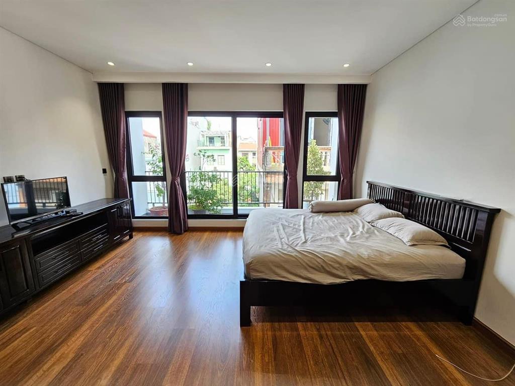 Bán nhà lk việt kiều châu âu,mỗ lao,phân lô,ôtô,kinh doanh,80m2 giá chỉ 23.5tỷ,chủ cần tiền bán gấp