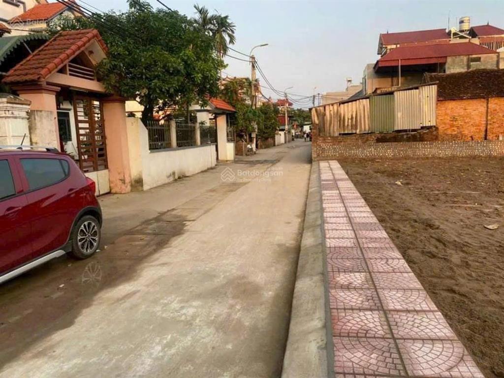 Cc bán mảnh thị trấn quang minh 94m đất trục chính kinh doanh  sổ đỏ chính chủ