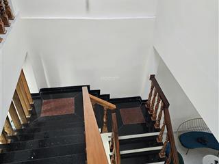 Cho thuê nhà 2 tầng đường bùi công trừng phường hòa xuân, tp đà nẵng