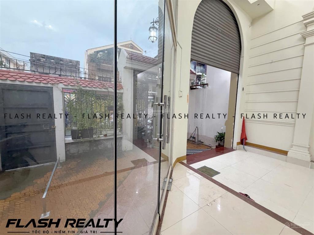 Cho thuê mặt bằng gần chợ bà chiểu, phan bội châu, bình thạnh trệt  lửng dtsd 100m2 giá 26tr/tháng