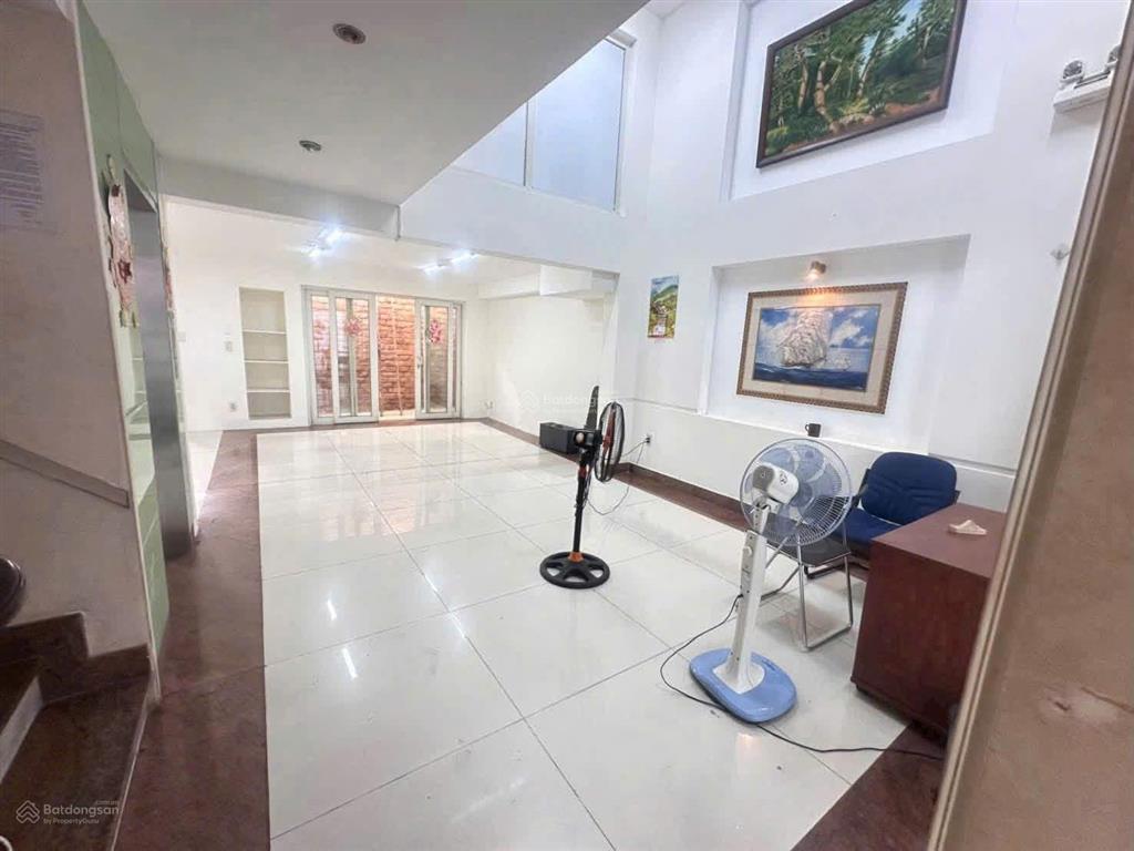Cho thuê nhà nguyễn bỉnh khiêm quận 1, dt 90m2, giá thuê 33tr/tháng