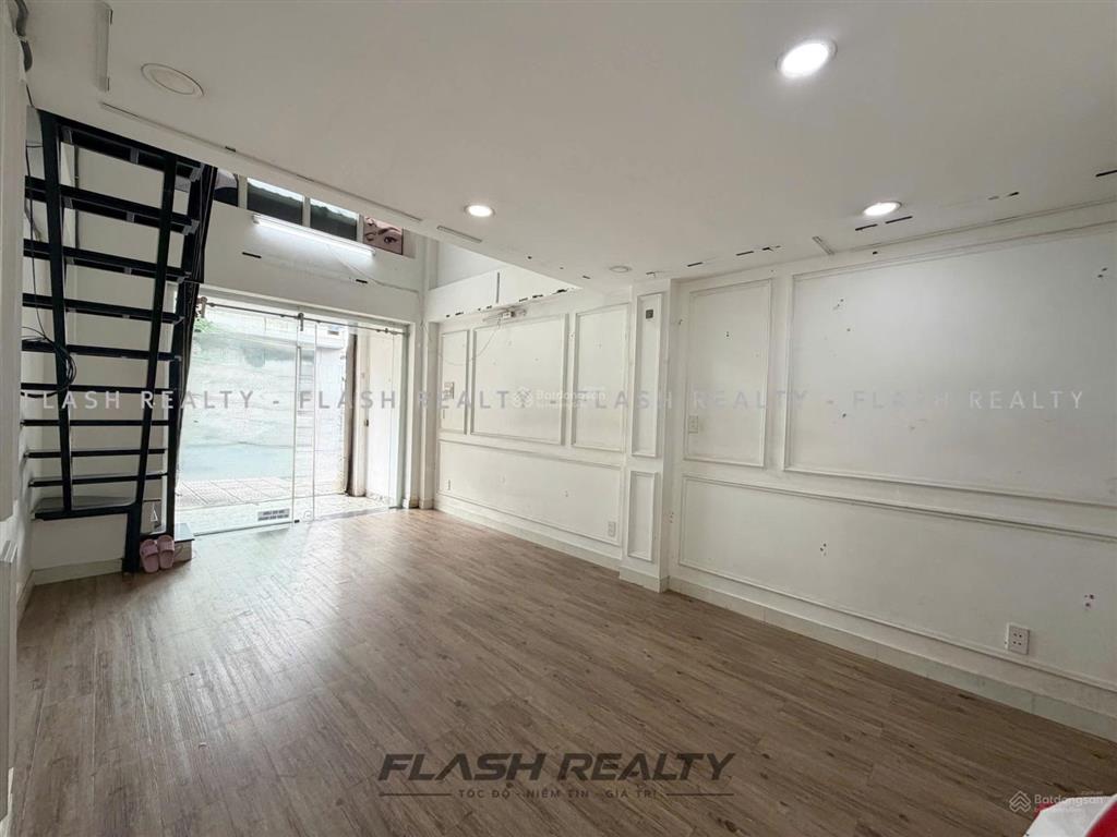 Cho thuê mặt bằng kinh doanh phan đăng lưu, phú nhuận dt 40m2 giá 17.5 tr/tháng