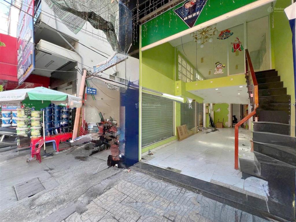 Cho thuê mặt bằng kinh doanh cách mạng tháng 8  tân bình dt 64m2 giá 21tr/tháng