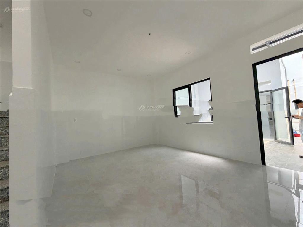 Cho thuê mặt bằng kinh doanh tự lập, tân bình dt 60m2 giá thuê 13tr/tháng