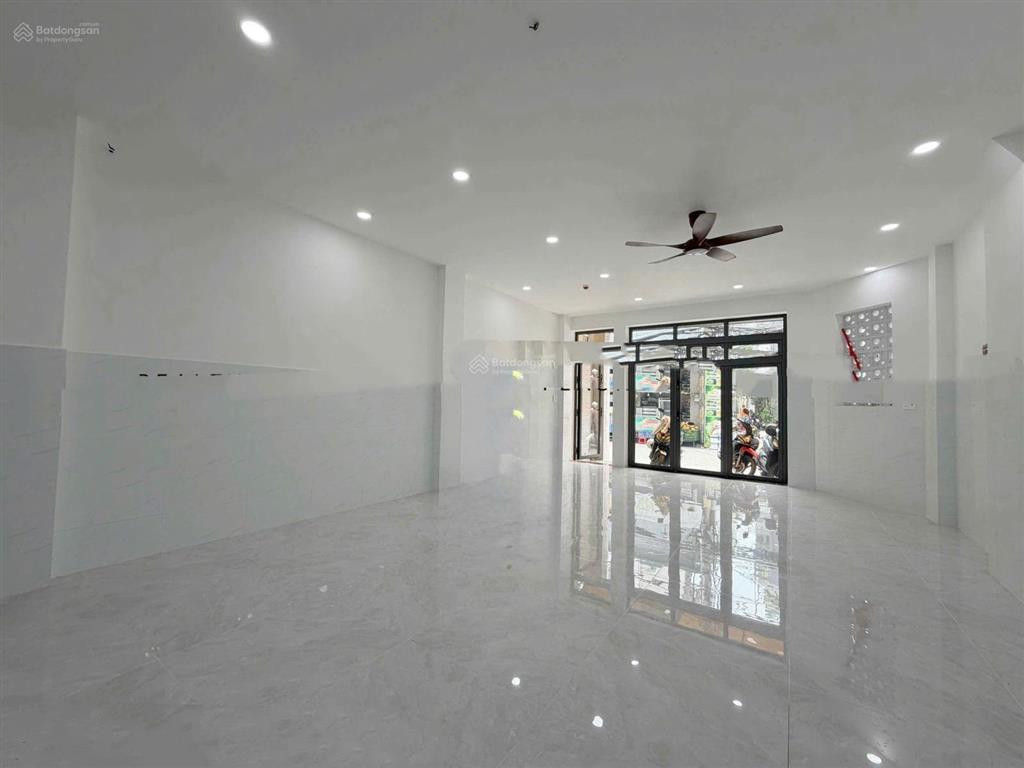 Cho thuê mặt bằng kinh doanh tự lập, tân bình dt 60m2 giá thuê 13tr/tháng