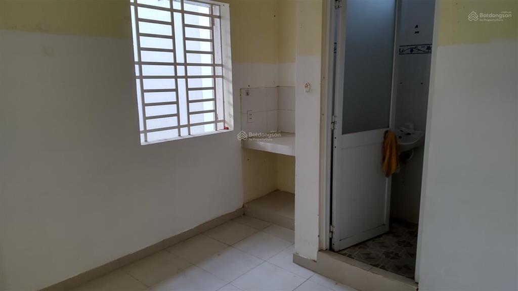 Cho thuê nhà trọ 575/31/24 cách mạng tháng tám, 2,4 triệu, 15m2, q10, hcm, giá ưu đãi
