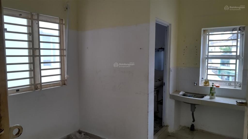 Cho thuê nhà trọ 575/31/24 cách mạng tháng tám, 2,4 triệu, 15m2, q10, hcm, giá ưu đãi