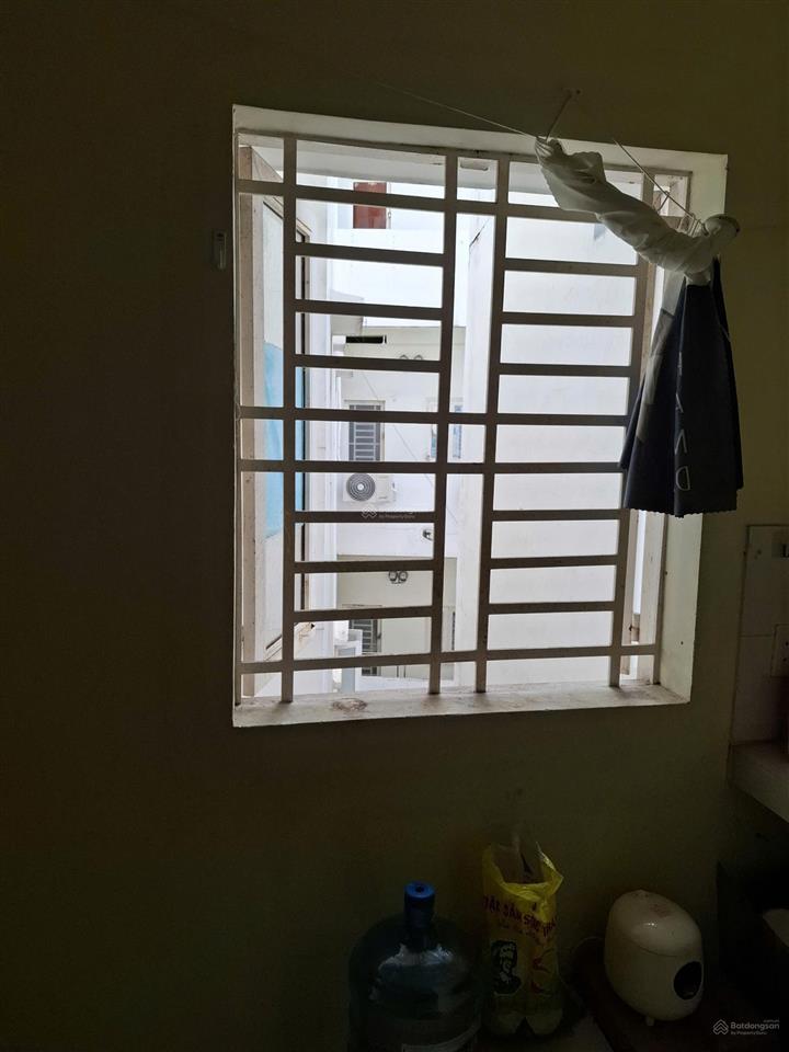 Phòng trọ cmt8 p. hoà hưng, giá 2tr2 có wc, bếp trong phòng