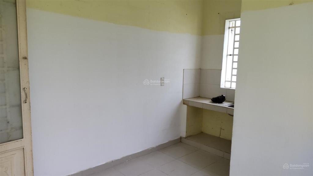 Phòng trọ cmt8 p. hoà hưng, giá 2tr2 có wc, bếp trong phòng