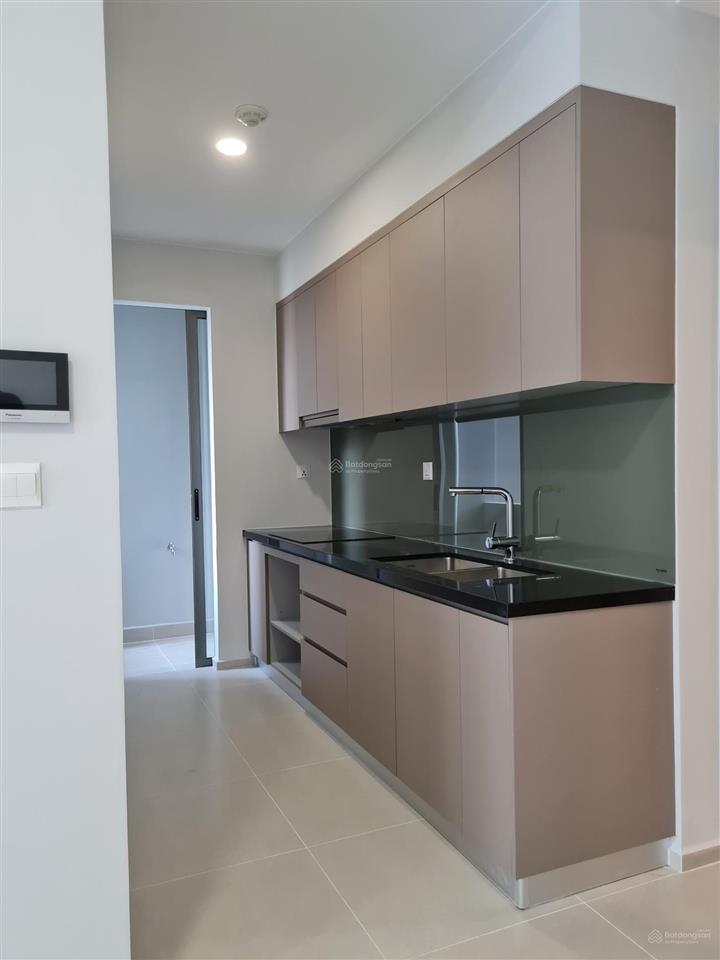 Cần bán căn 59m2 (2pn + 2wc) giá 2.650 tỷ (bao gồm vat), gói nội thất giường tủ, đã có sổ hồng