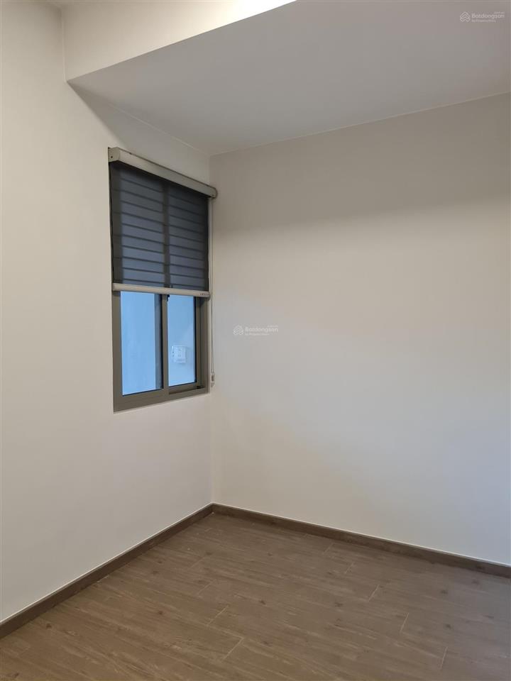 Cần bán căn 59m2 (2pn + 2wc) giá 2.650 tỷ (bao gồm vat), gói nội thất giường tủ, đã có sổ hồng