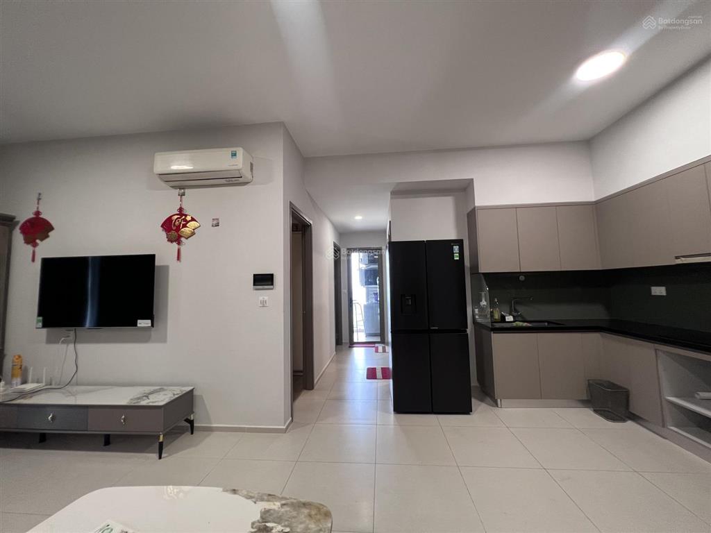 Cho thuê (3pn 2wc) đầy đủ nội thất 13 triệu/tháng view hồ bơi, tặng phí quản lý, tặng phí xe