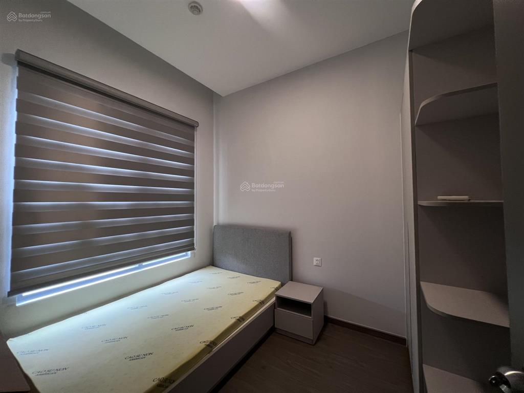 Cho thuê (3pn 2wc) đầy đủ nội thất 13 triệu/tháng view hồ bơi, tặng phí quản lý, tặng phí xe