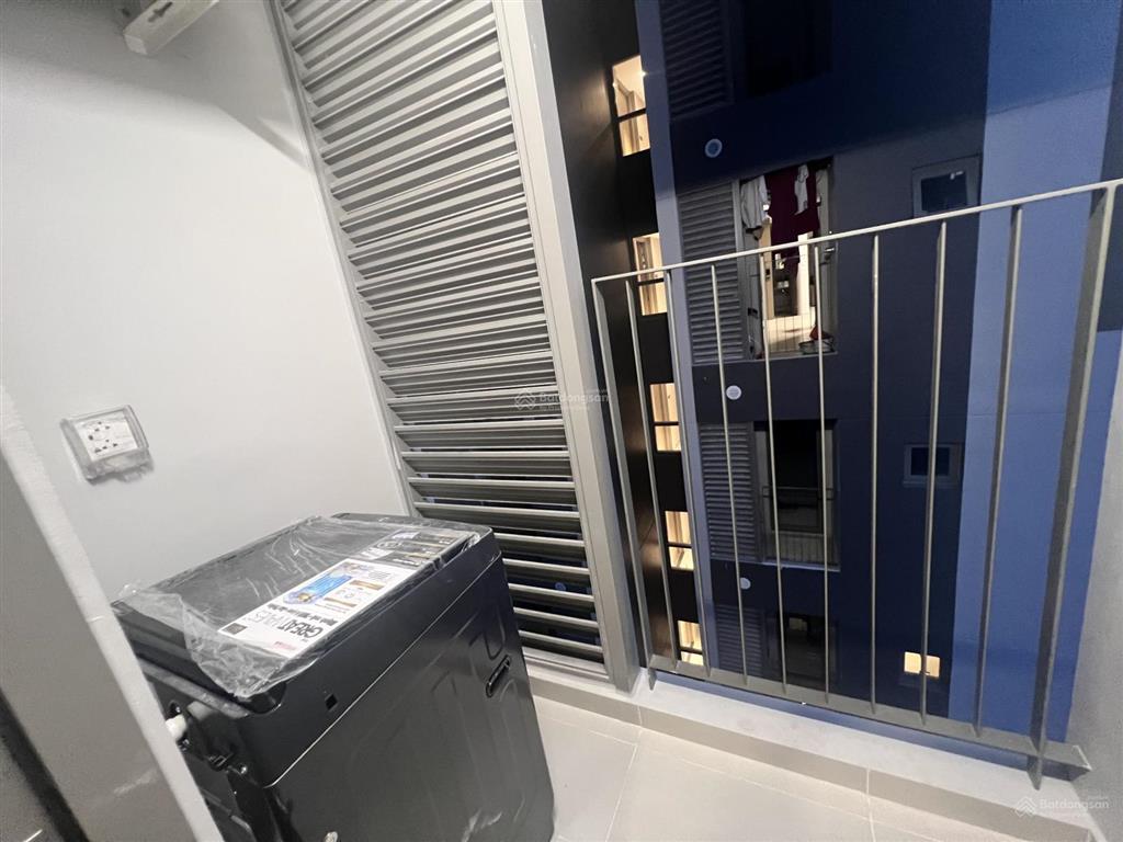 Cho thuê căn 69m2 (2pn + 2wc) đầy đủ nội thất 8,5tr/tháng view đông nam, tầng trung