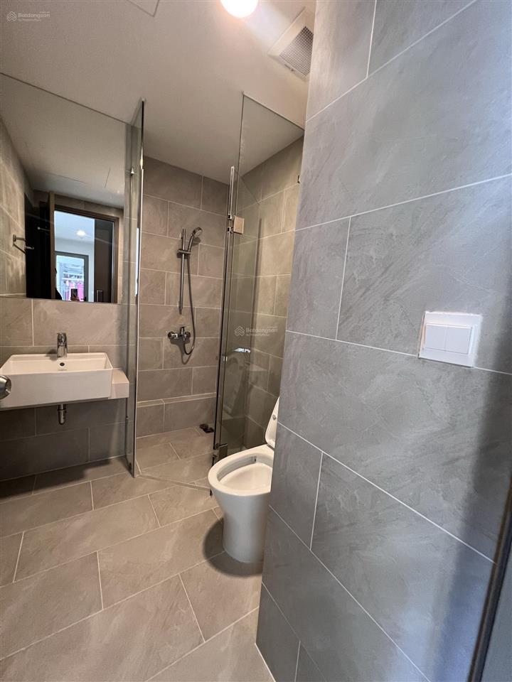 Cho thuê căn 69m2 (2pn + 2wc) đầy đủ nội thất 8,5tr/tháng view đông nam, tầng trung