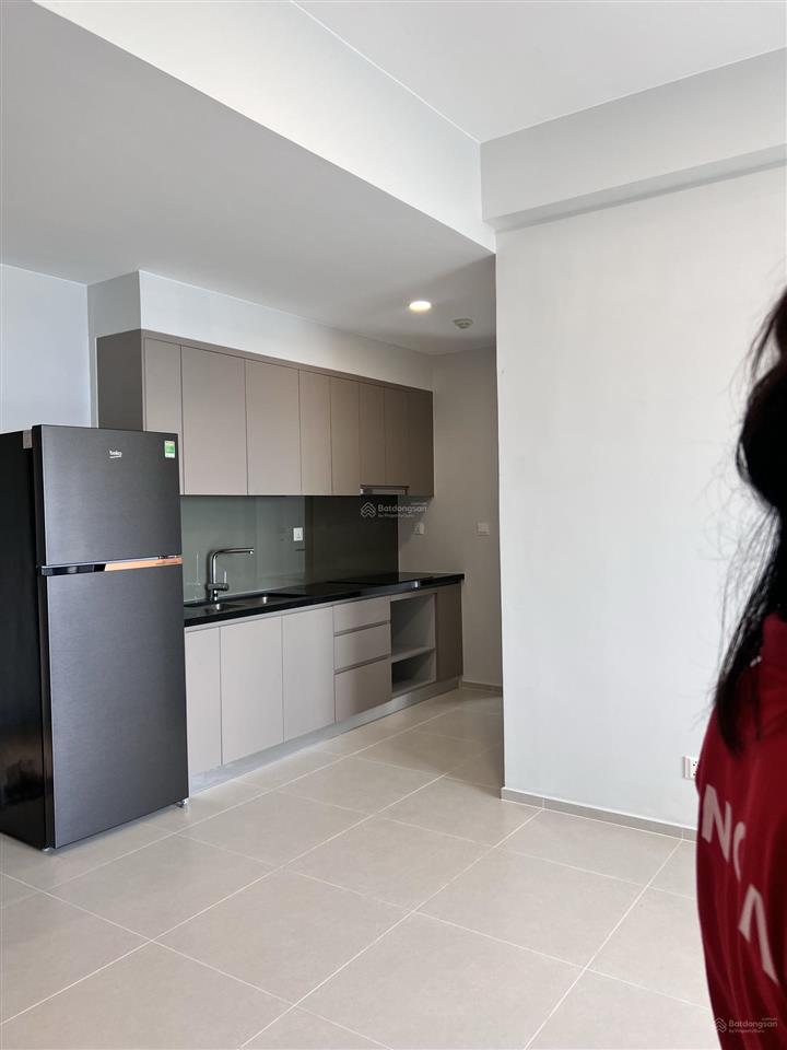 Cho thuê căn 69m2 (2pn + 2wc) đầy đủ nội thất 8,5tr/tháng view đông nam, tầng trung