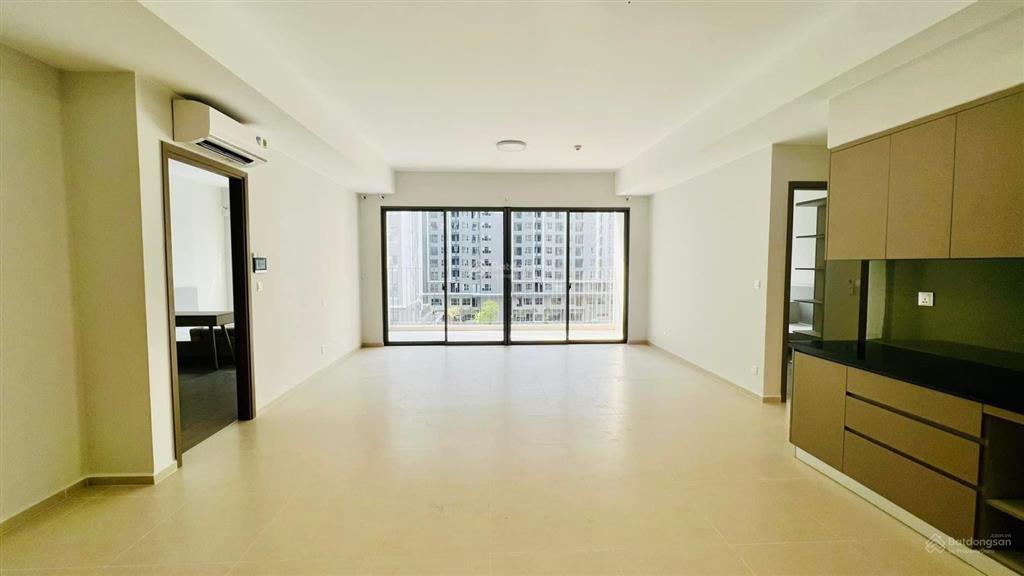 Bán căn 113m2 (3pn 2wc), 4,38 tỷ nhà có sổ hồng công chứng ngay, hỗ trợ vay, tặng nt