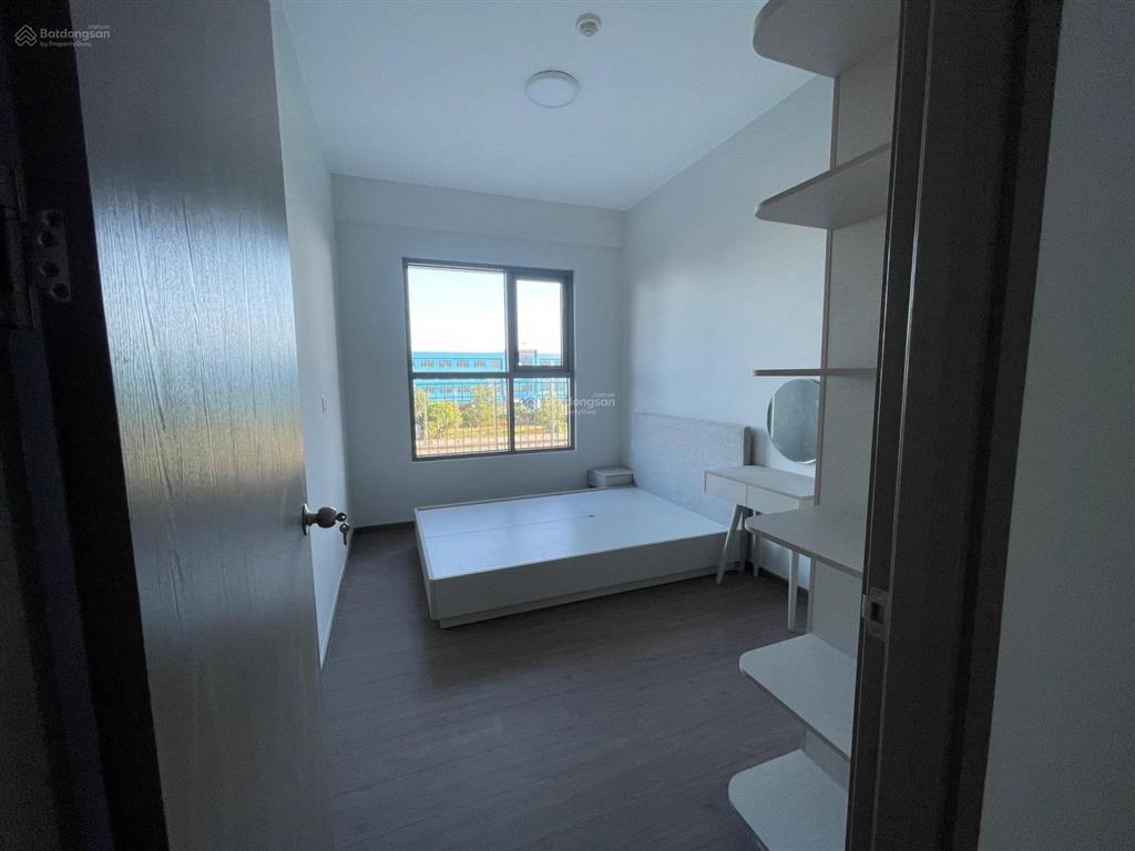 Cần bán 85m2 3pn2wc giá 3,510 tỷ, có nội thất giường, tủ  đã có sổ hồng, hỗ trợ vay  westgate