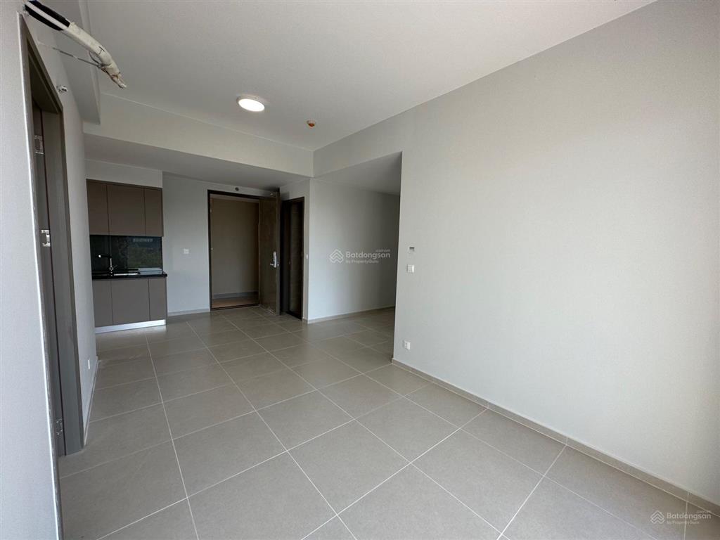 Cần bán căn có sổ hồng 75m2 (2pn + 2wc) giá 3.280 tỷ, view nội khu  nhận nhà ở ngay