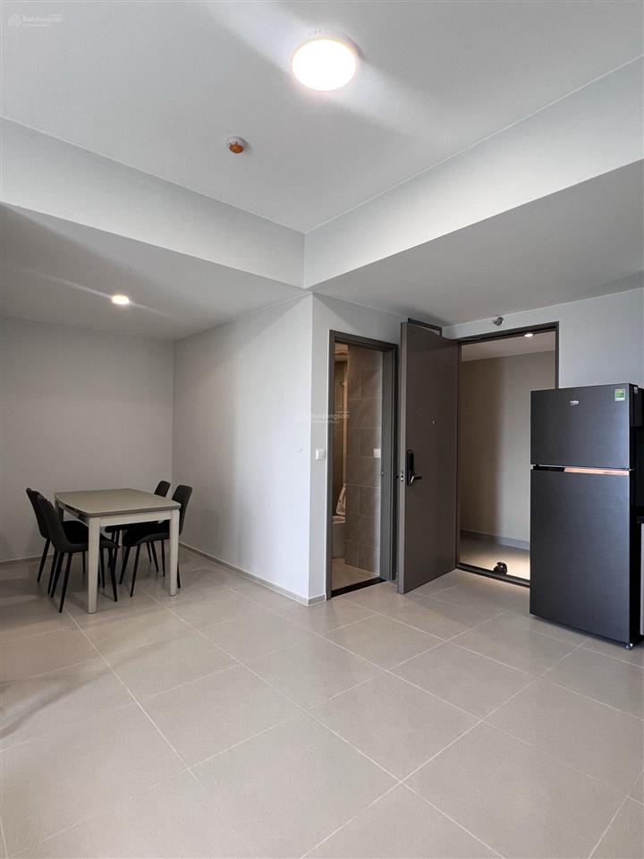 Cần bán căn có sổ hồng 75m2 (2pn + 2wc) giá 3.280 tỷ, view nội khu  nhận nhà ở ngay