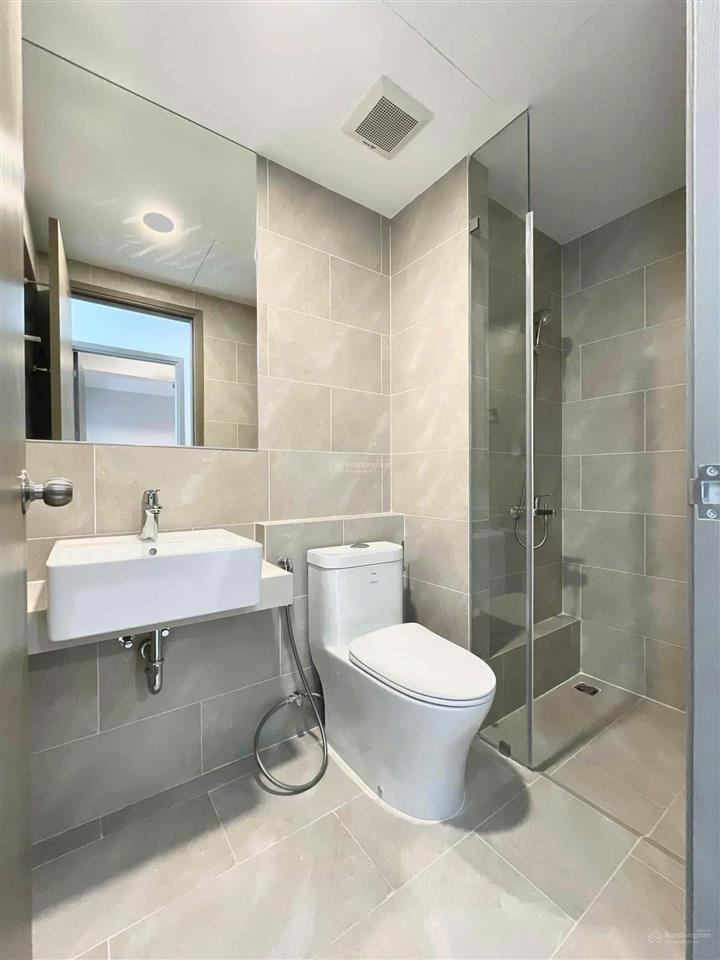 Chủ nhà cần tiền bán gấp căn 59m2 view hồ bơi block a giá 2ty850 còn tl.