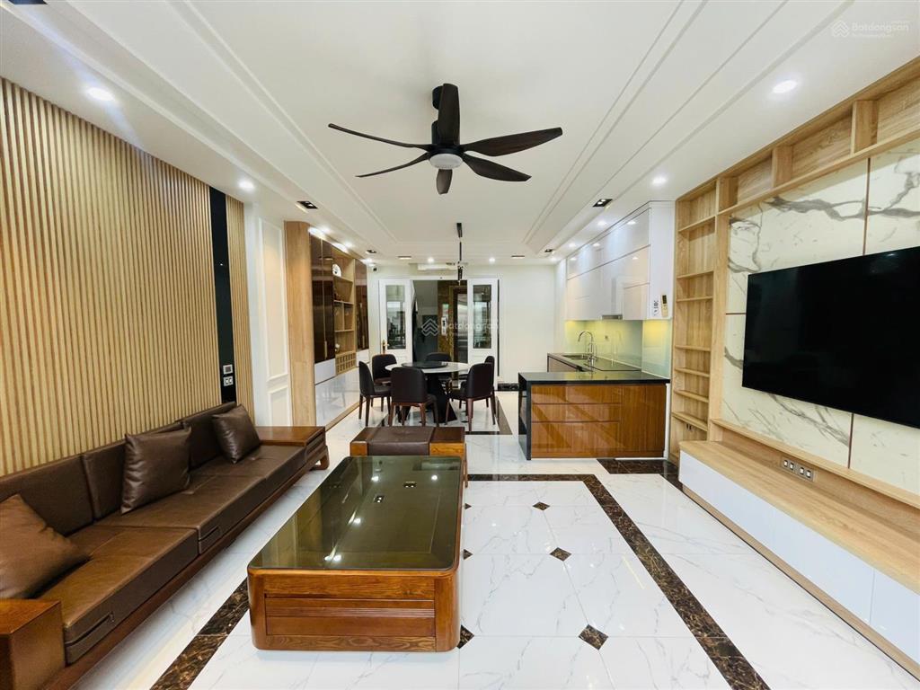 Hiếm! nhà cực đẹp 50m2x7t thang máy. đầy đủ nội thất, 2 mặt ngõ thoáng phố trần thái tông, cầu giấy