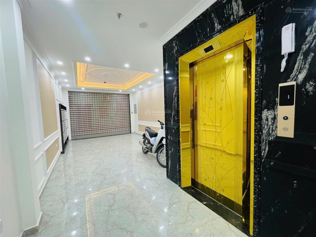 Hiếm! nhà cực đẹp 56m2x8t thang máy. phân lô, ôtô tránh và vào nhà, ngõ thông kinh doanh phố kim mã