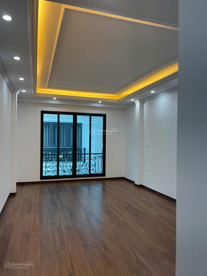 Cc bán nhà mới 7 tầng thang máy số 36 ktt a34 phú diễn, 45m2, ô tô vào nhà. giá chỉ 17.6 tỷ