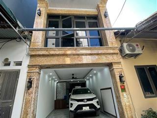 Cc bán nhà mới 7 tầng thang máy số 36 ktt a34 phú diễn, 45m2, ô tô vào nhà. giá chỉ 17.6 tỷ