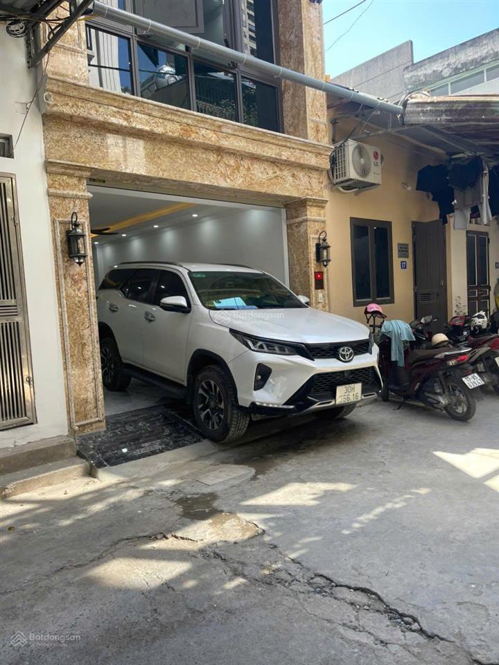 Cc bán nhà mới 7 tầng thang máy số 36 ktt a34 phú diễn, 45m2, ô tô vào nhà. giá chỉ 17.6 tỷ