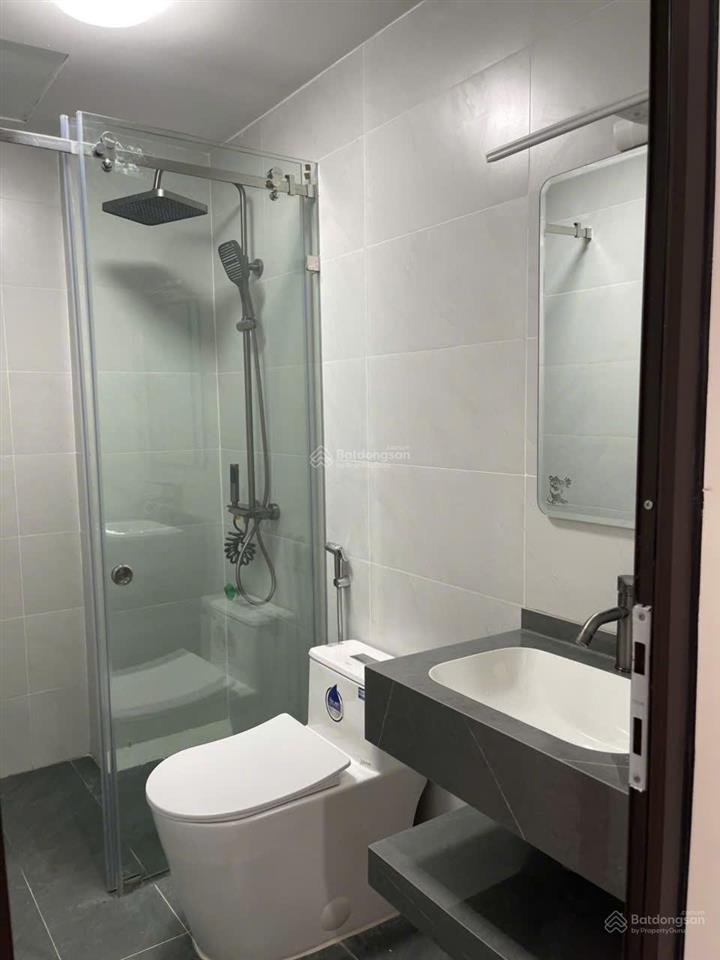 Cc bán nhà mới 7 tầng thang máy số 36 ktt a34 phú diễn, 45m2, ô tô vào nhà. giá chỉ 17.6 tỷ
