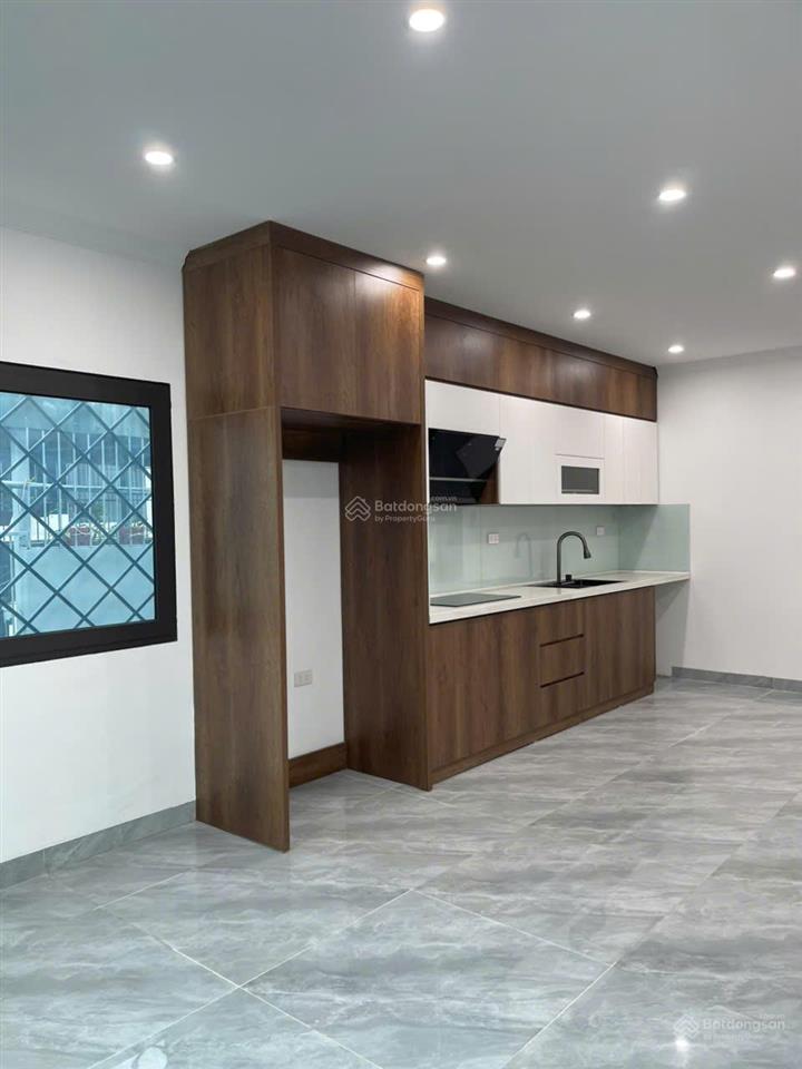 Cc bán nhà mới 7 tầng thang máy số 36 ktt a34 phú diễn, 45m2, ô tô vào nhà. giá chỉ 17.6 tỷ