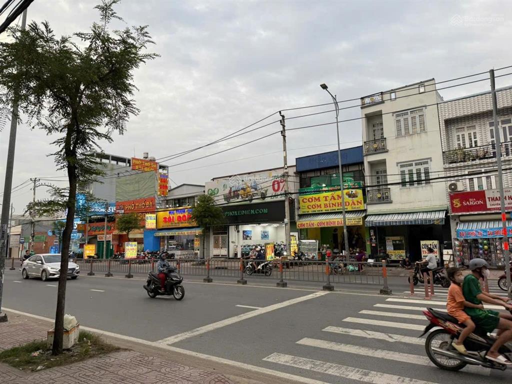 Bán nhà mt tô ký, 4,5x45m nở hậu 5,2m. giá 28tỷ