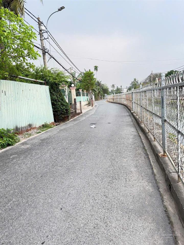Bán đất 5x30m ngô quyền kp8 thị trấn hóc môn. giá 8tỷ950 tl nhẹ