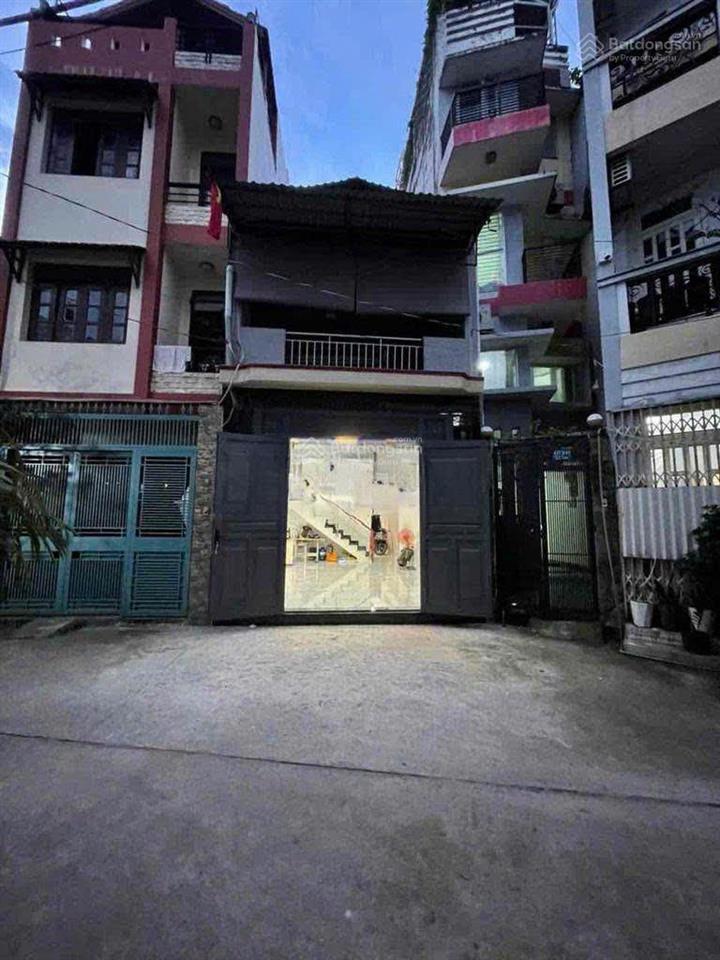 Bán nhà hẻm 6m hoàng văn thụ, phường 4, quận tân bình.  0903 070 ***